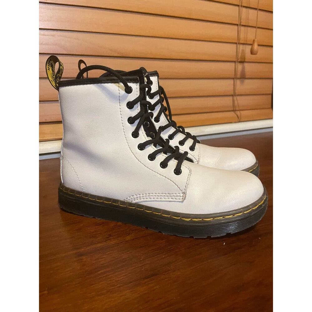 Doc Martens White (Delaney) Zip Boots Youth Size 2 (UK1) EUC